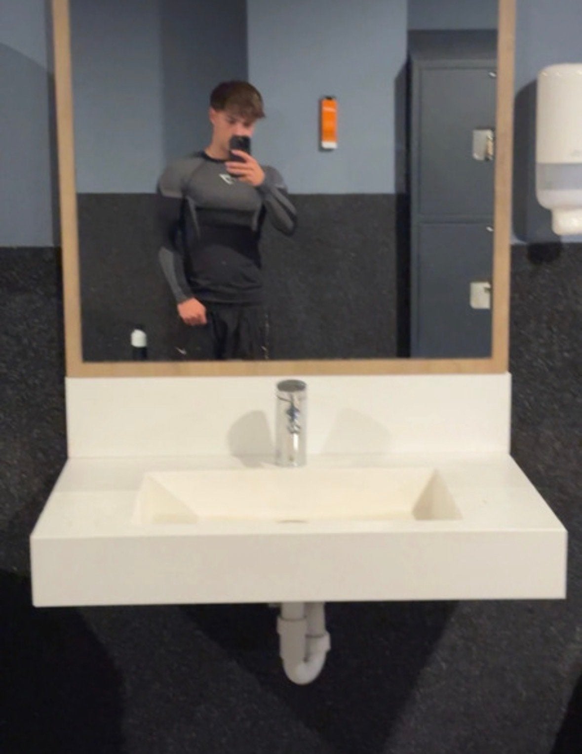 Gymshark Onyx V5 Longsleeve - Maat S, Kleding | Heren, Fitness, Zwart, Ophalen of Verzenden, Gedragen