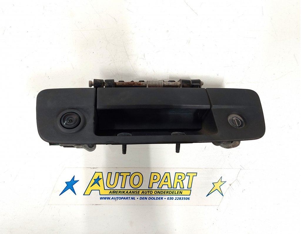 Dodge Ram pickup achterklephendel met camera 2013-2018, Gebruikt, PO Box 21-8004 | Auburn Hills, MI 48321-8004, Amerikaanse onderdelen