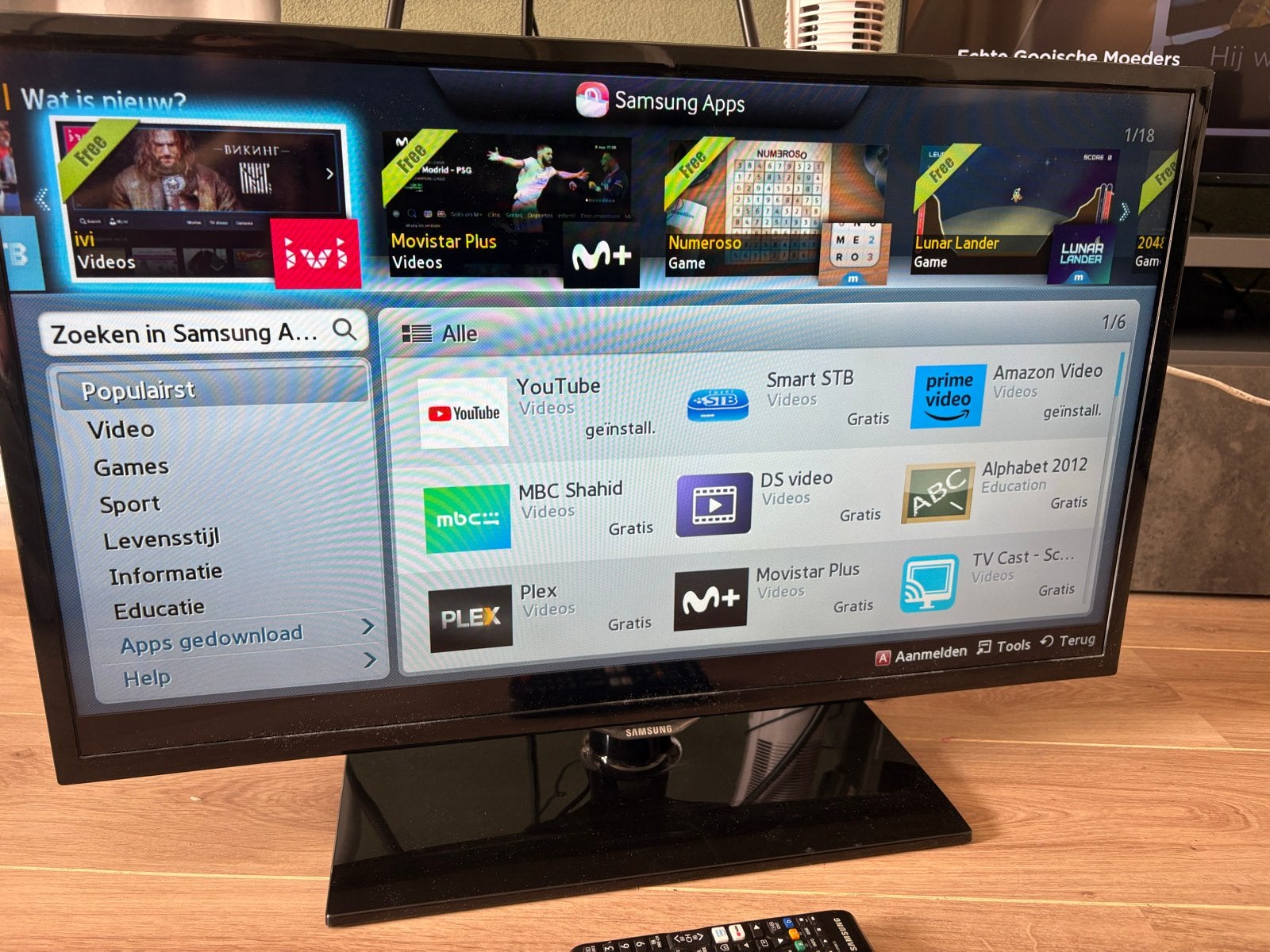Samsung Smart TV 32 inch (80 cm) Full HD LED, Ophalen, 50 Hz, 80 tot 100 cm, Samsung