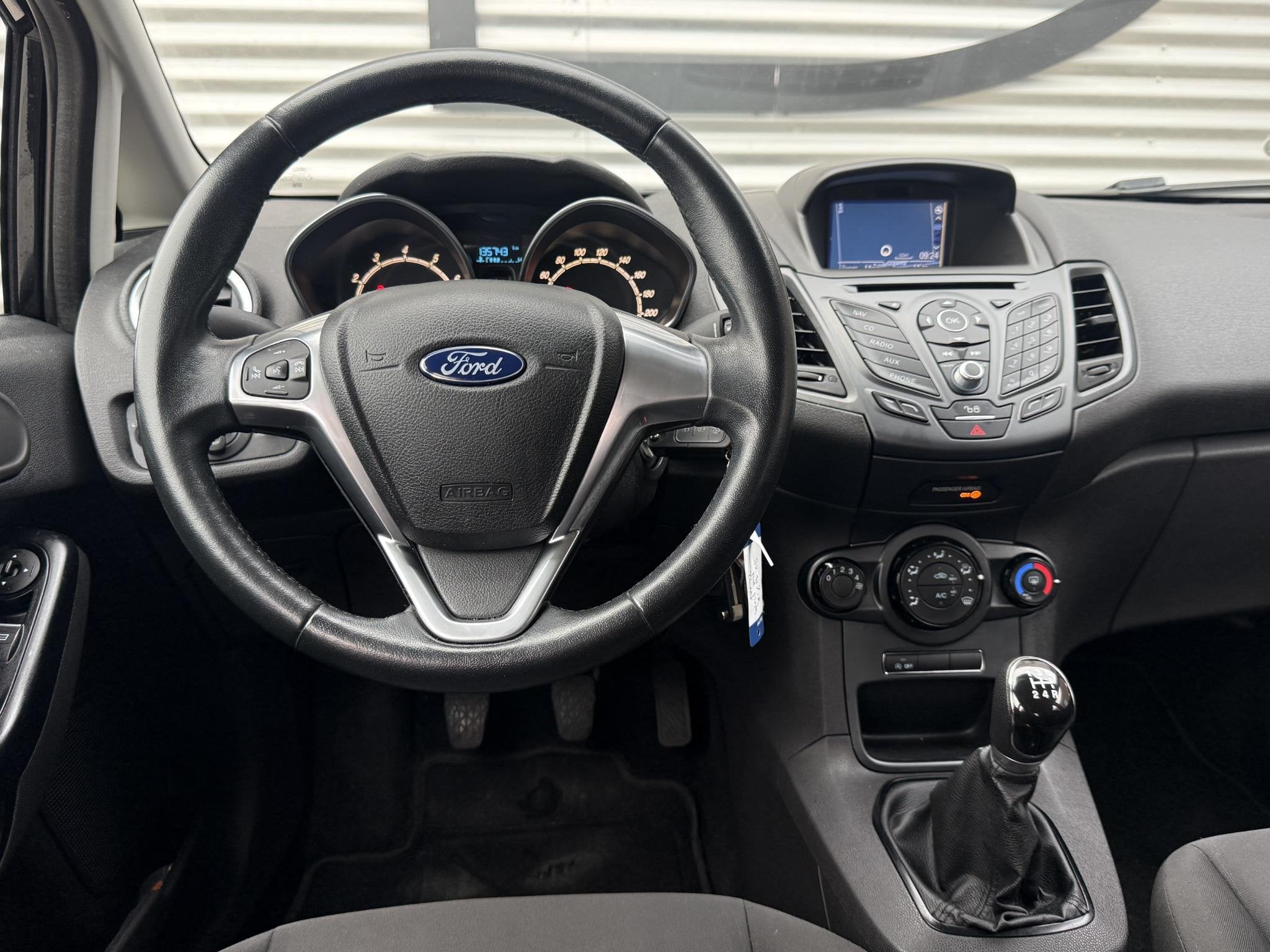 Ford Fiesta 1.0 Style 1e Eigenaar|Navi|Airco|5-Deurs|Bluetoo, Auto's, Stof, Euro 6, 525 kg, Origineel Nederlands