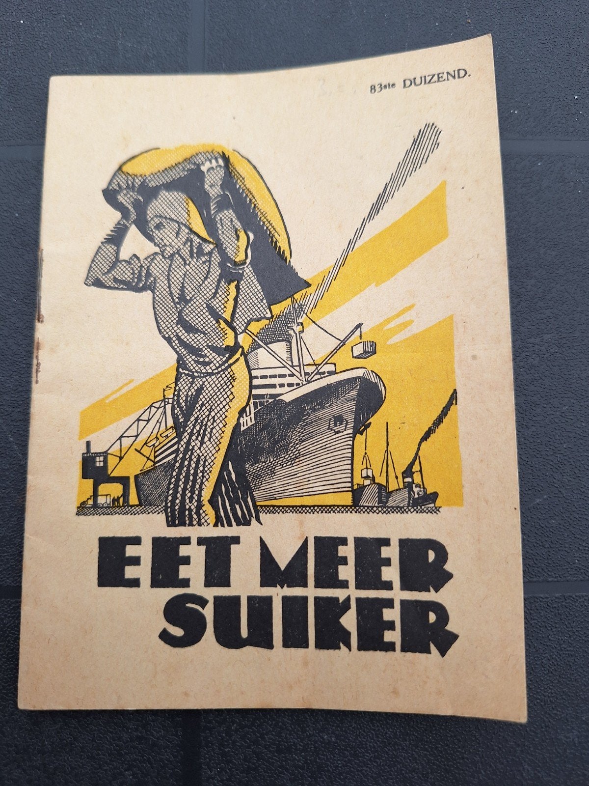 Eet meer Suiker, uitgegeven 1940 - 1950., Ophalen of Verzenden, Nederland, Boek of Tijdschrift