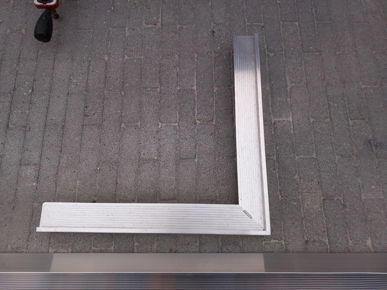 Daktrims aluminium, Ophalen, Aluminium, Raamkozijn