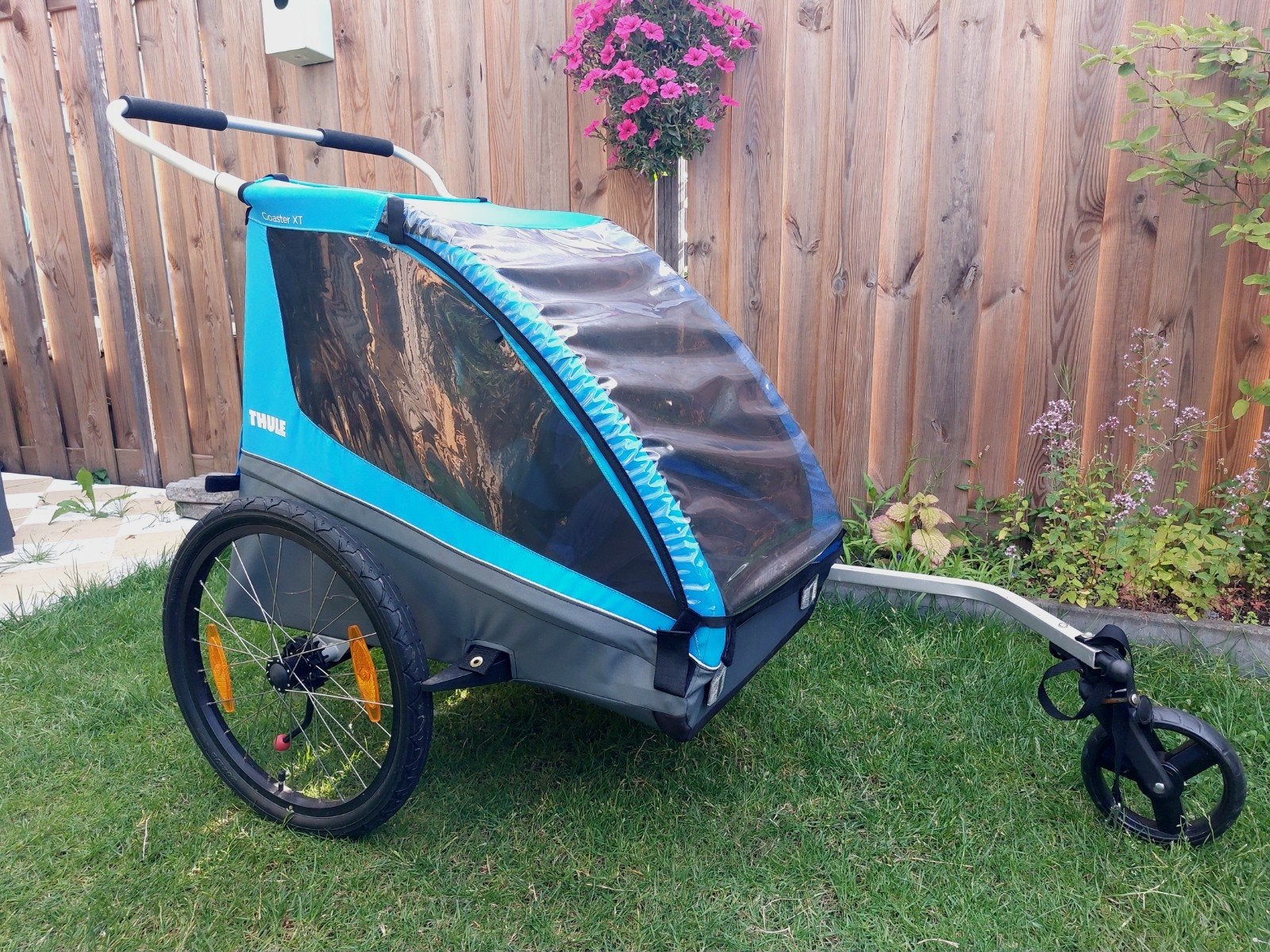 Thule Coaster XT fietskar - zo goed als nieuw, Fietsen en Brommers, Fietsaccessoires | Aanhangers en Karren, Ophalen, Zo goed als nieuw
