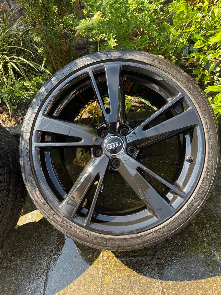 Audi RS3 BBS Velgen met Vredestein Banden 19 inch, Auto-onderdelen, Banden en Velgen, 19 inch, Gebruikt, Banden en Velgen, Ophalen of Verzenden