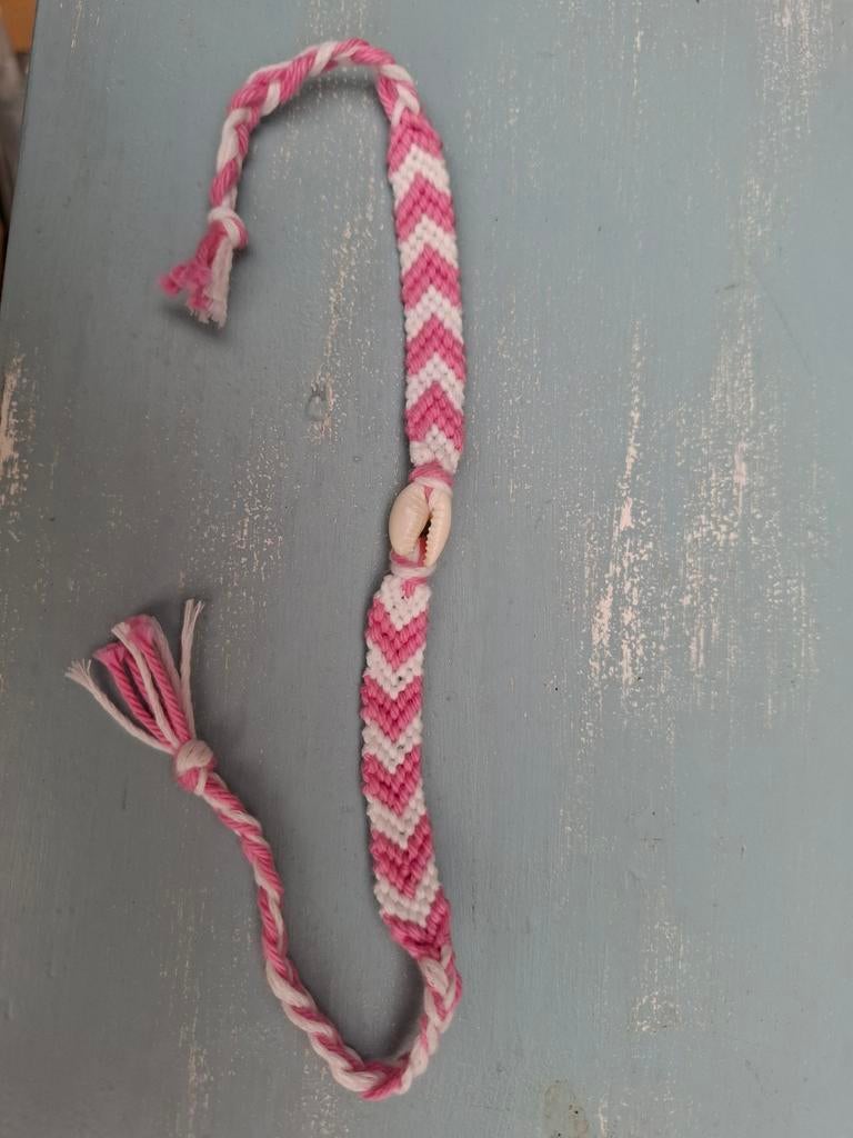 Handgemaakte cheveron armbandjes met schelp, Overige materialen, Nieuw, Ophalen of Verzenden, Roze
