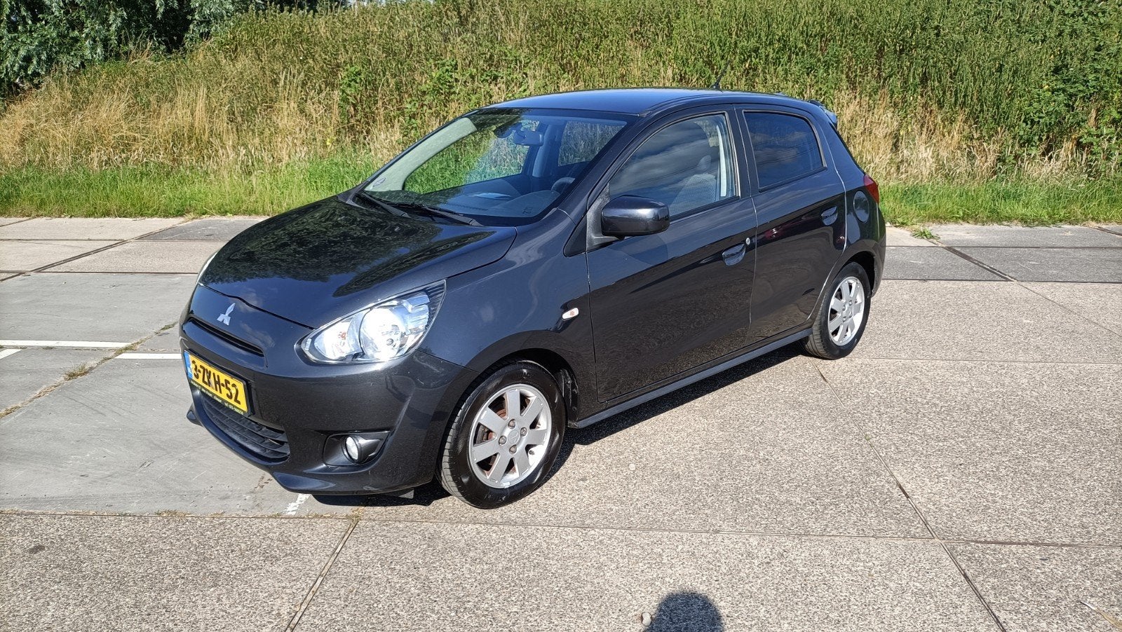 Mitsubishi Space Star 1.2 MPI 59KW 2015 Grijs, Auto's, Mitsubishi, Bedrijf, Space Star, ABS, Airbags, Airconditioning, Centrale vergrendeling