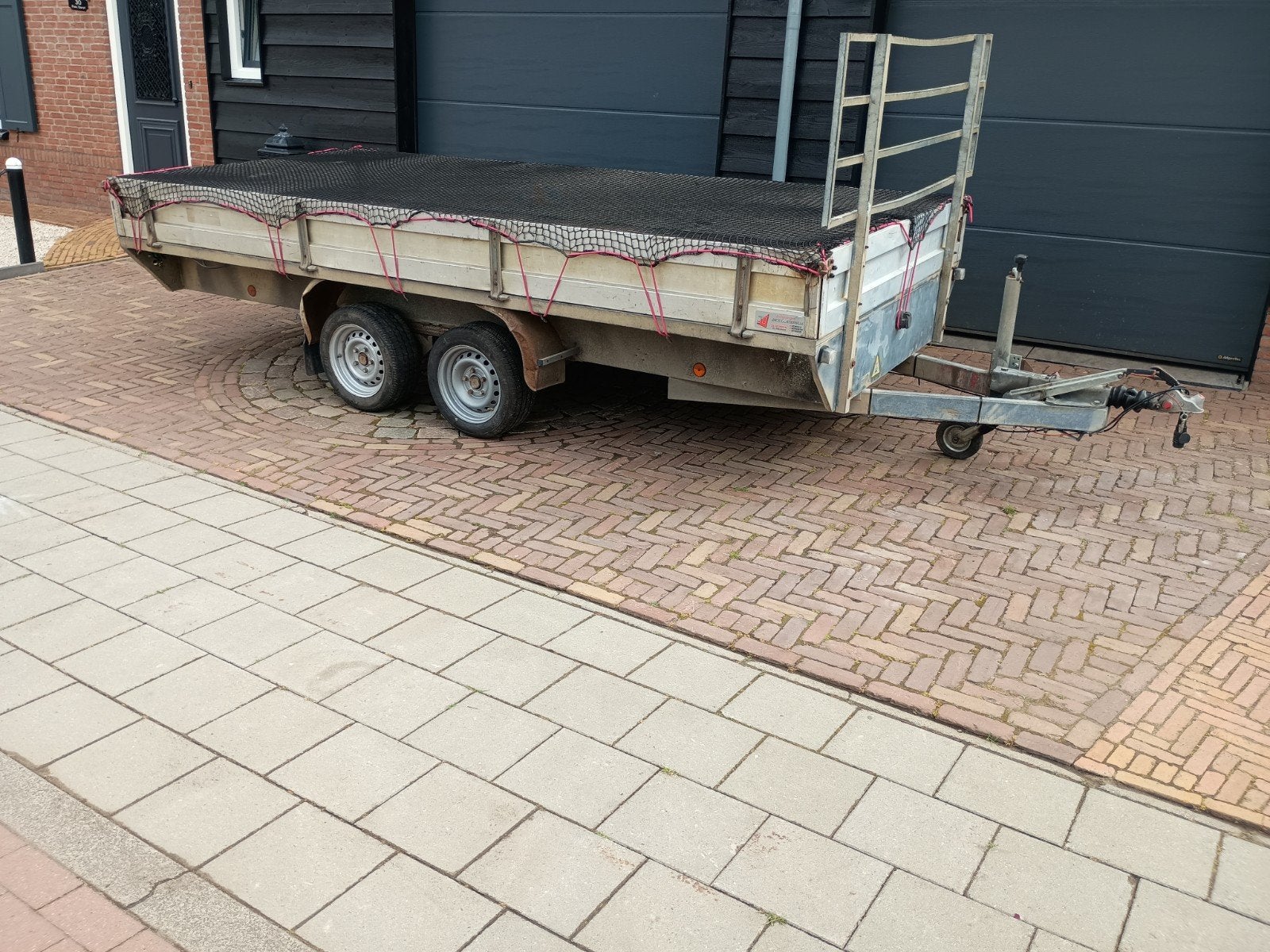 Te koop 2700 kg plateauaanhangwagen 400x180, Auto's, Audi, Cabriolet, A4, Particulier, 1600 kg