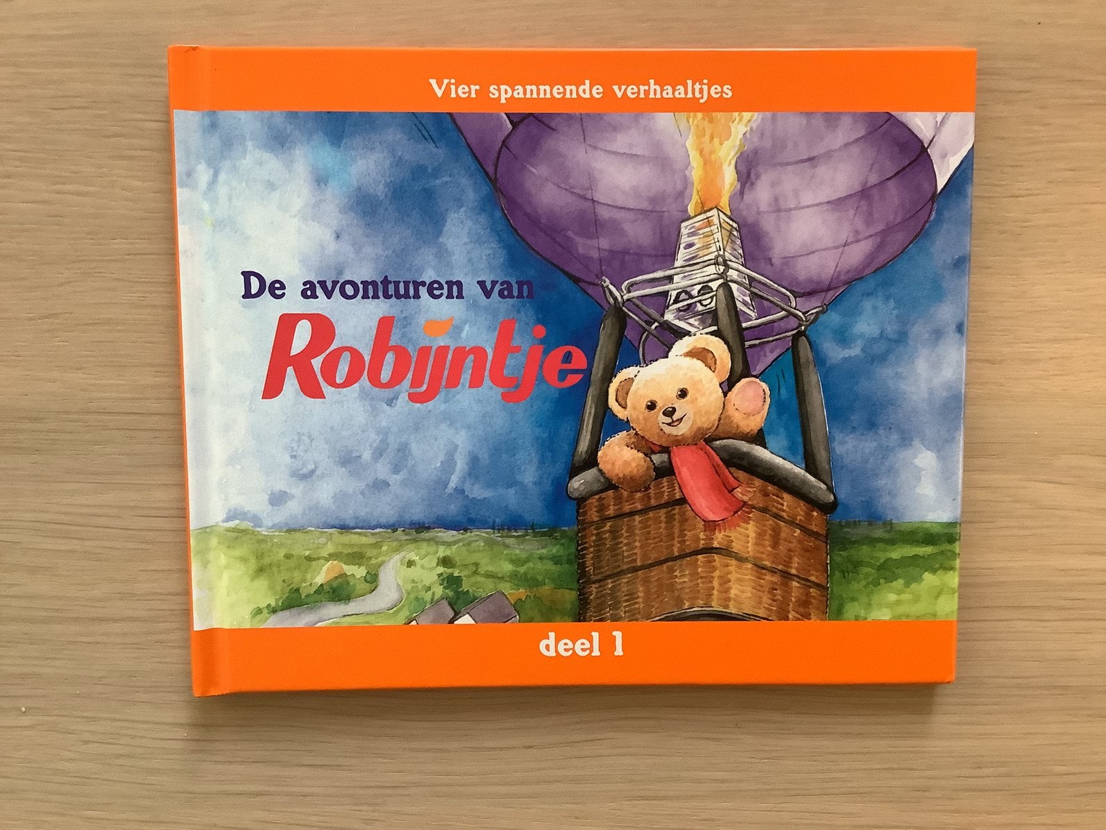 De avonturen v Robijntje - deel 1  - 4 spannende verhaaltjes, Boeken, Ophalen of Verzenden, Zo goed als nieuw