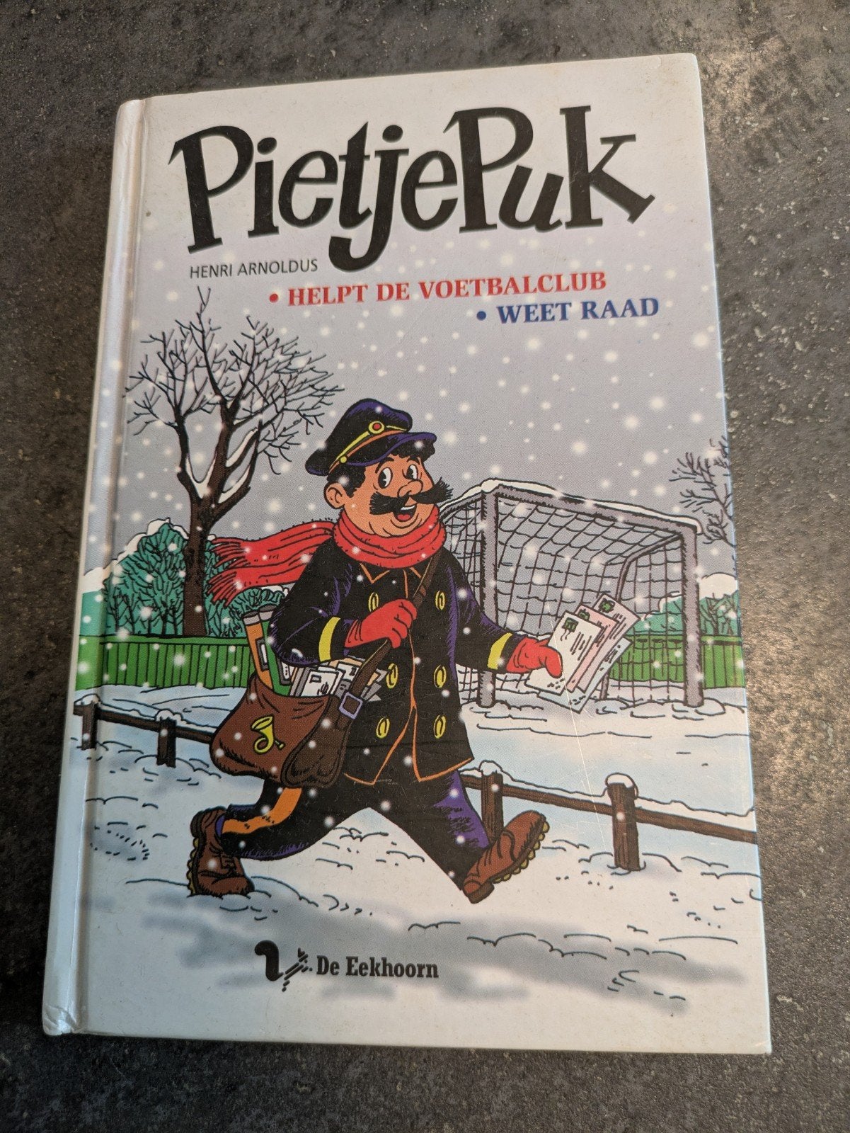 Pietje Puk Helpt de Voetbalclub & Weet Raad - Henri Arnoldus, Boeken, Ophalen, Gelezen, Henri Arnoldus, Fictie algemeen