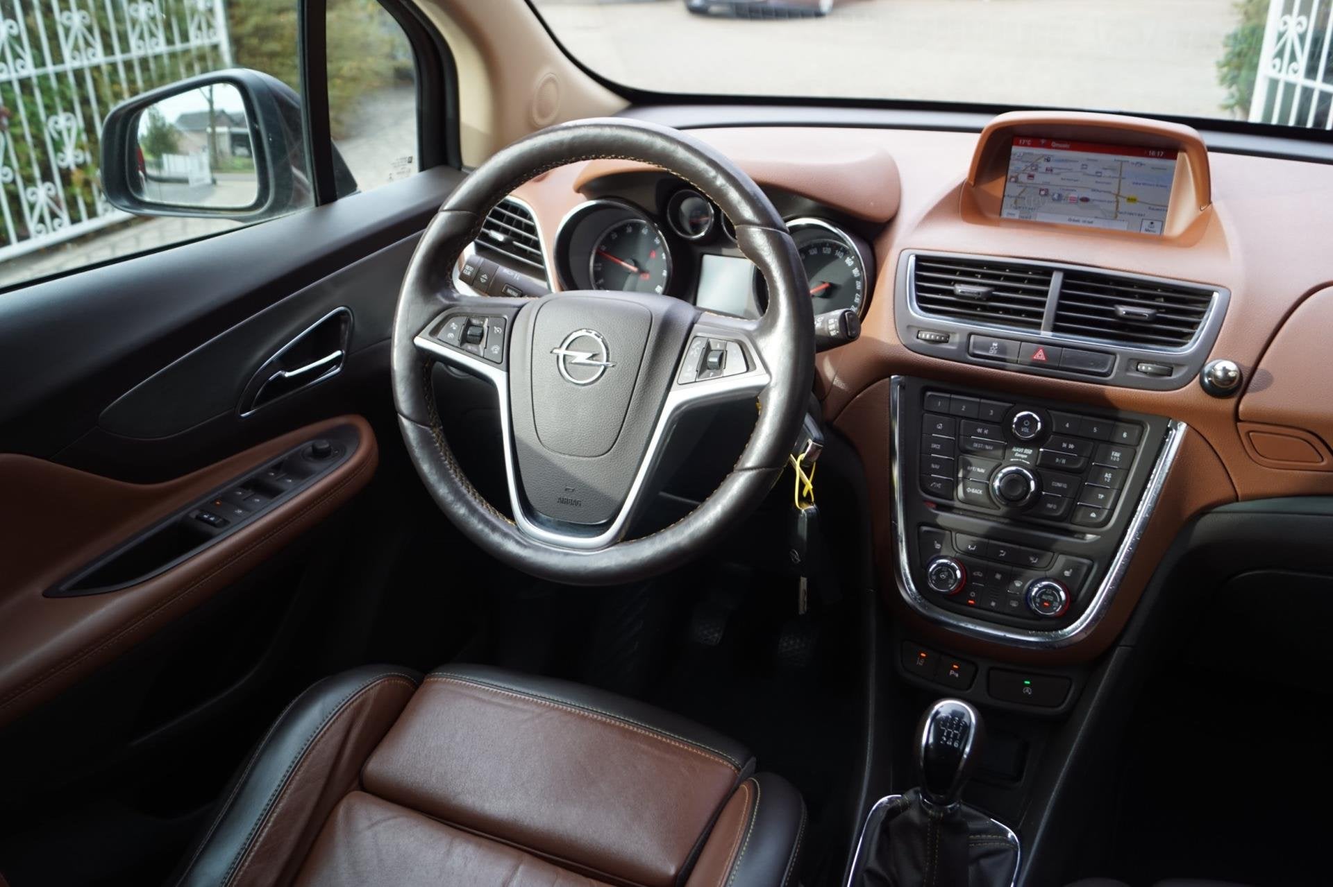 Foto 3 van Opel Mokka 1.4 T Cosmo Leder Sportst Stoel/Stuurverw Navi Ca