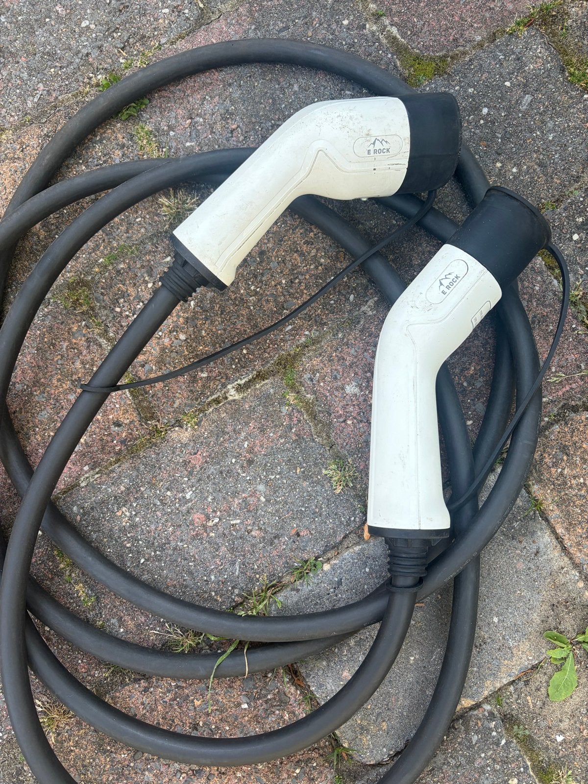 E-rock Laadkabel Type 2 naar Type 2 - 5 meter, 32A, 480V AC, Auto-onderdelen, Elektronica en Kabels, Ophalen, Gebruikt, Universele onderdelen