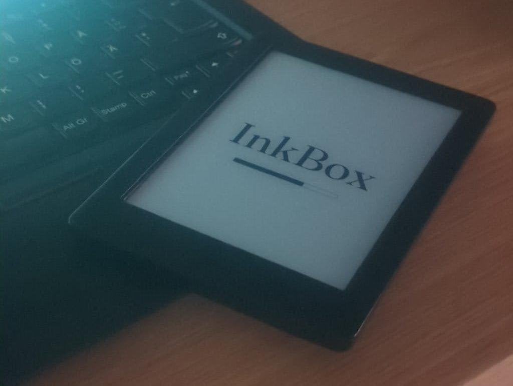 Verloren/Lost: Kobo Glo HD N437 E-reader, Computers en Software, E-readers, Ophalen, Gebruikt, Wi-Fi, 4 GB of minder