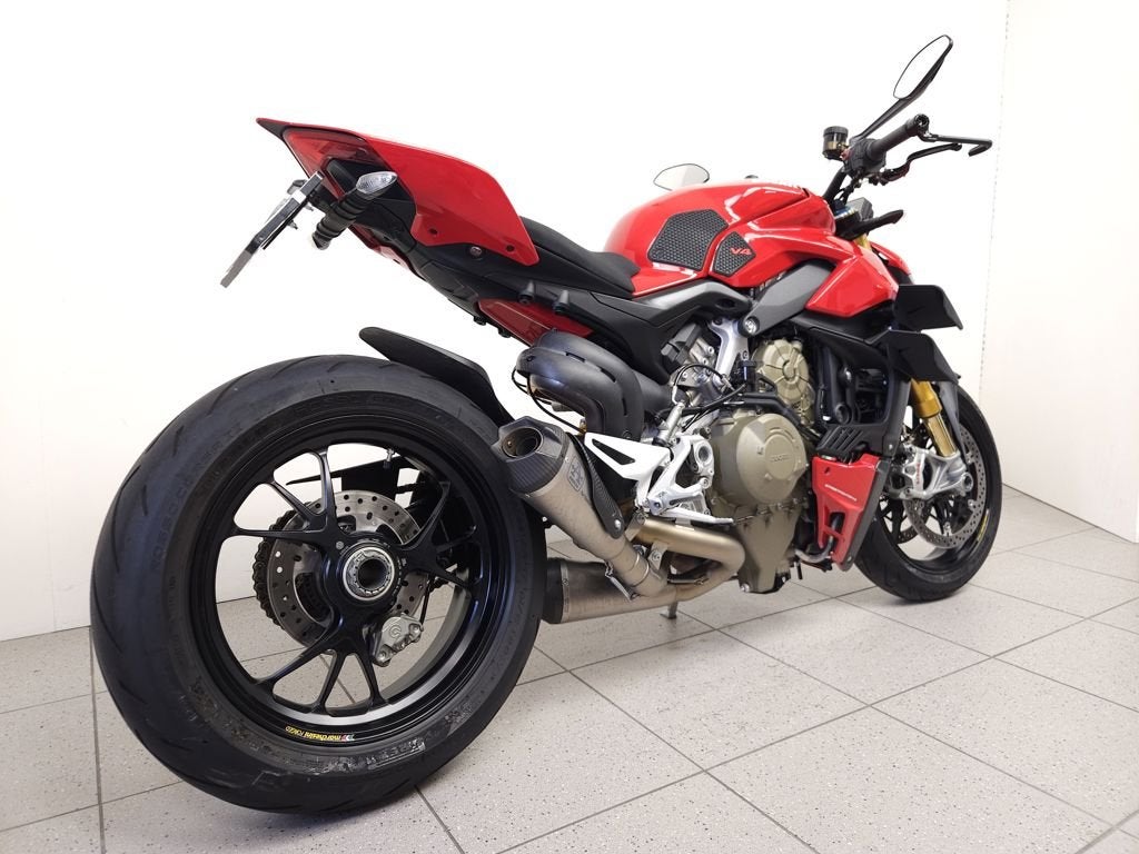 DUCATI STREETFIGHTER V4 S, Motoren, Meer dan 35 kW, Naked bike, Gebruikt, Bedrijf