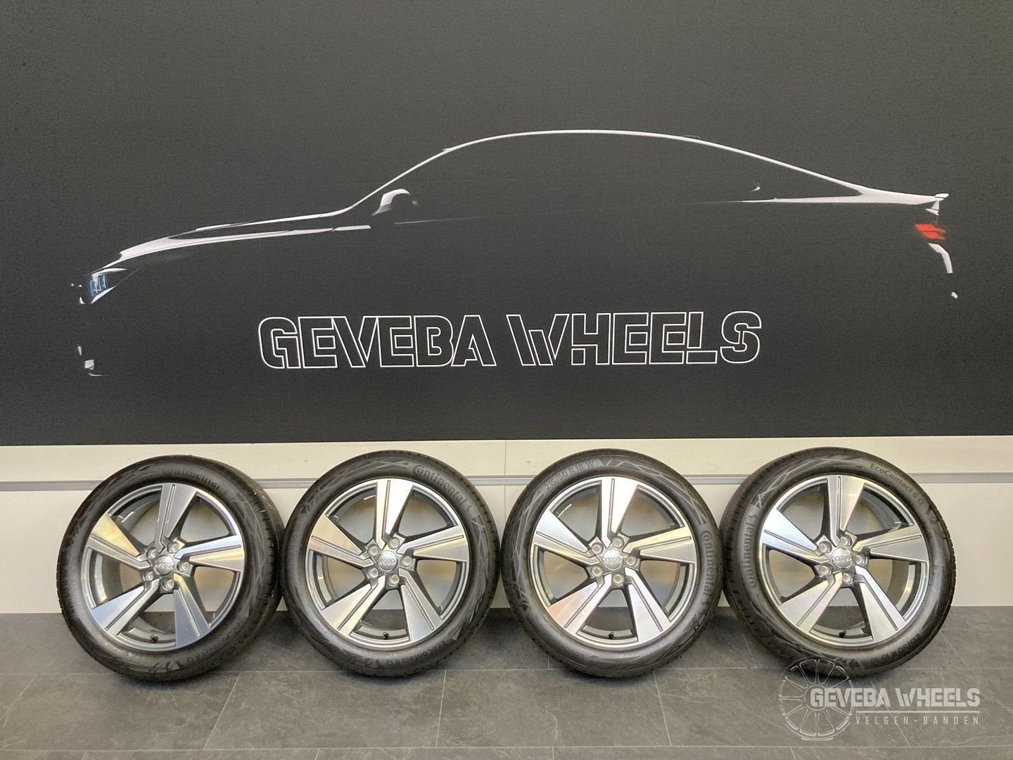18” originele Audi Q2 velgen + banden 5x112 215/50/18 DEMO, 18 inch, -, -, Banden en Velgen