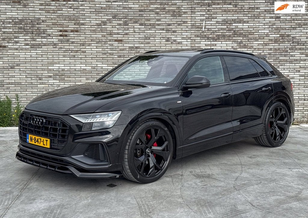 Audi Q8 55 TFSI quattro Pro Line Plus * S-LINE * B&O * TREKH, Auto's, Audi, Bedrijf, Te koop, Q8, 360° camera, 4x4, ABS, Achteruitrijcamera