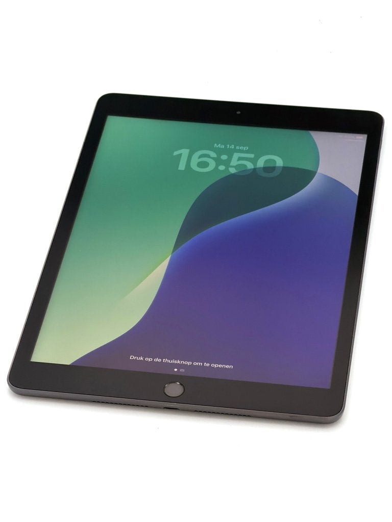 Zeer Mooie iPad 8th gen Black, met een goede batterij!, 10 inch, Gebruikt, 32 GB, Apple