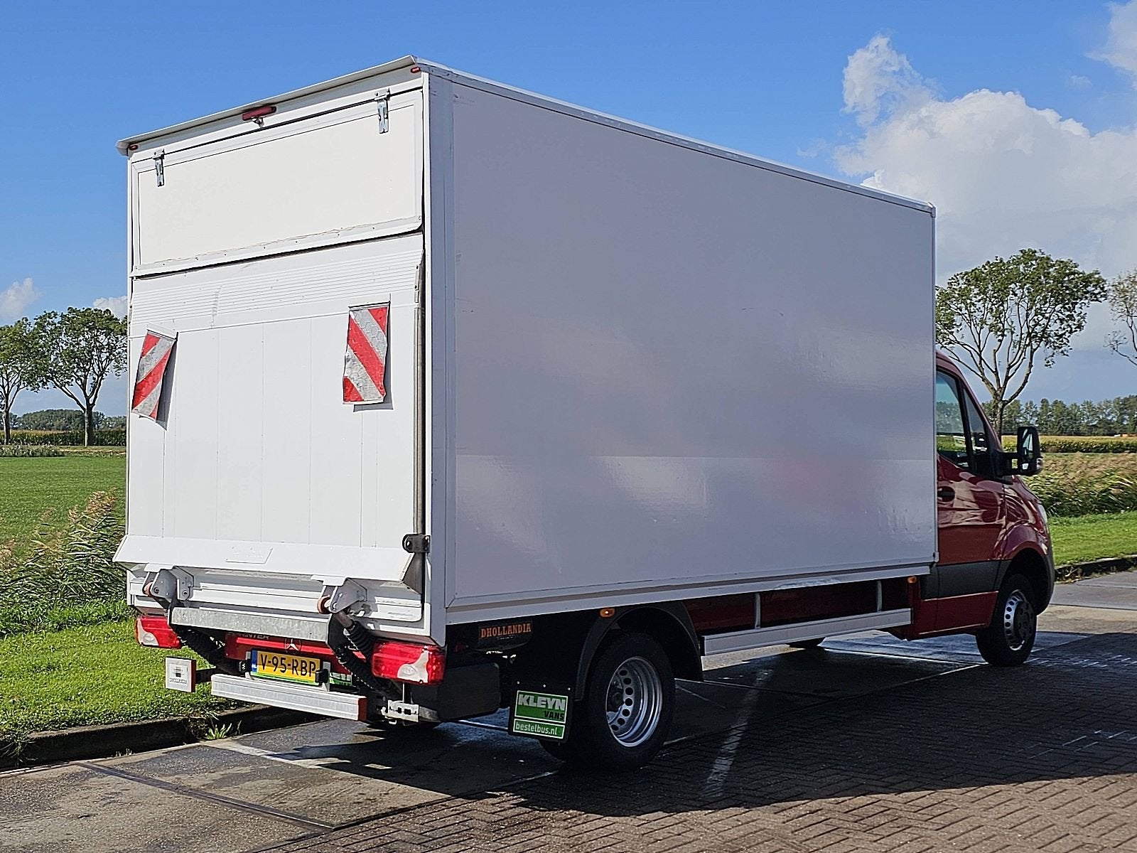 MERCEDES-BENZ SPRINTER 515 bakwagen laadklep!, Gebruikt, Euro 6, Overige kleuren, 150 pk