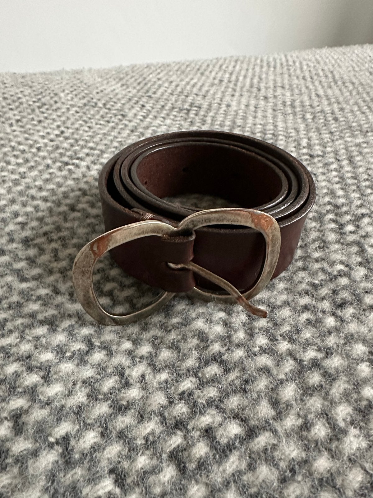 Bruine leren riem met zilverkleurige gesp - Maat 90, Kleding | Dames, Riemen en Ceinturen, Bruin, Verzenden, Echt leder, 90 tot 100 cm