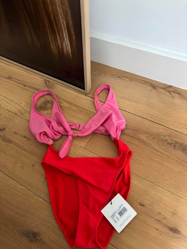 Missguided rood roze badpak, swimsuit, bikini maat XS/S, Ophalen of Verzenden, Nieuw, Rood, Bikini