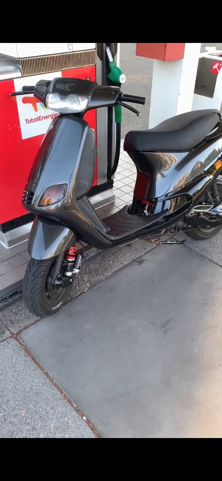 Piaggio Zip Type3, Fietsen en Brommers, Scooters | Piaggio, Ophalen, Tweetakt, Zo goed als nieuw, Maximaal 25 km/u