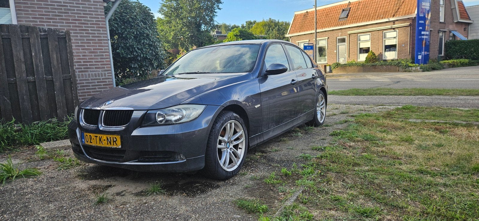 BMW 3-Serie 2.0 I 318i 2006 Grijs - Rijdt niet, Auto's, Achterwielaandrijving, 4 cilinders, 129 pk, Handgeschakeld