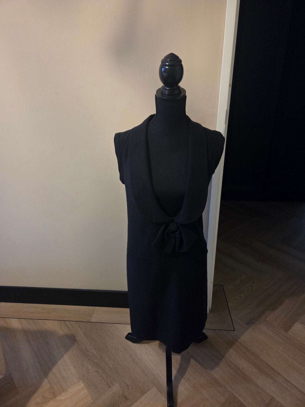 alles moet weg verhuizing Love Moschino Zwarte Jurk met Stri, Ophalen of Verzenden
