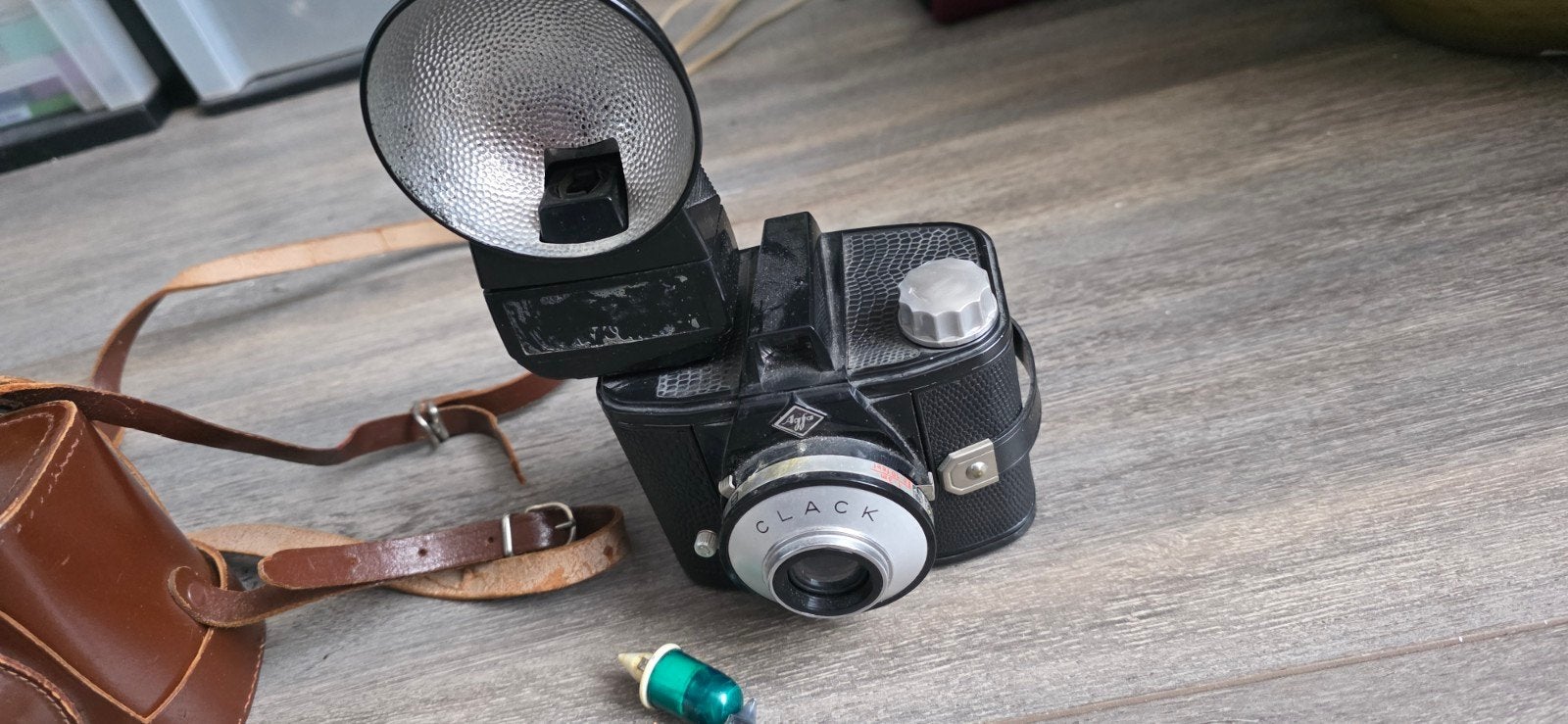 Vintage Agfa Clack Camera met flitser en leren tas, Ophalen, Gebruikt, Compact, Overige Merken