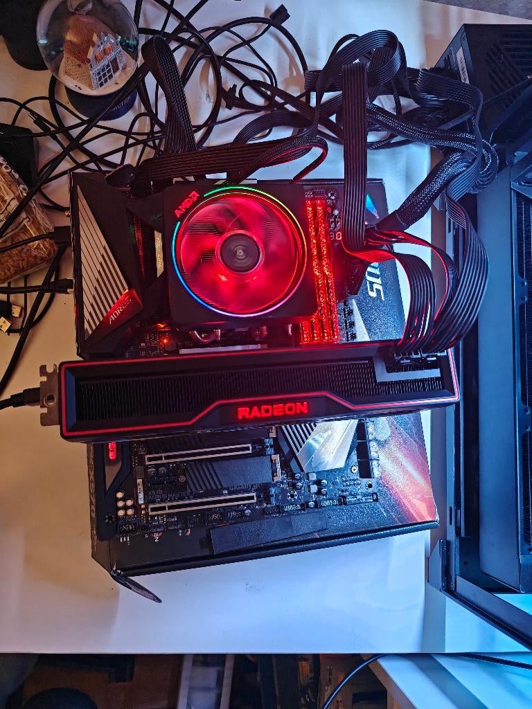 Upgradeset | Ryzen 7 3700X, 32GB Trident Z Royal, X570Master, Gebruikt, 32 GB, Zelf gebouwde pc, Virtual Reality