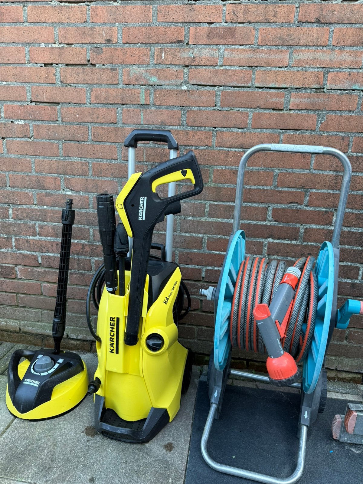 Zeer goed Kärcher K-4 met Gardena tuin slang