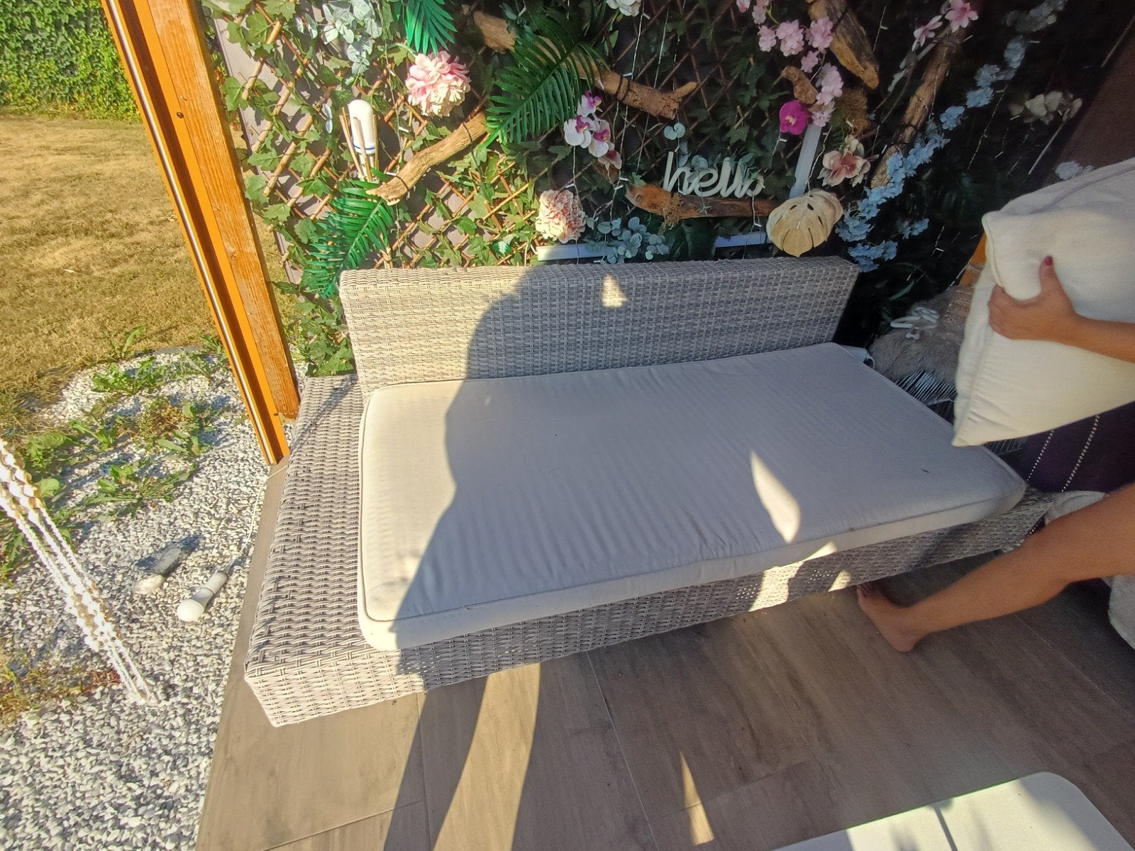 Wicker Loungeset - gratis, Tuin en Terras, 3 zitplaatsen, Ophalen of Verzenden, Zo goed als nieuw, Loungeset
