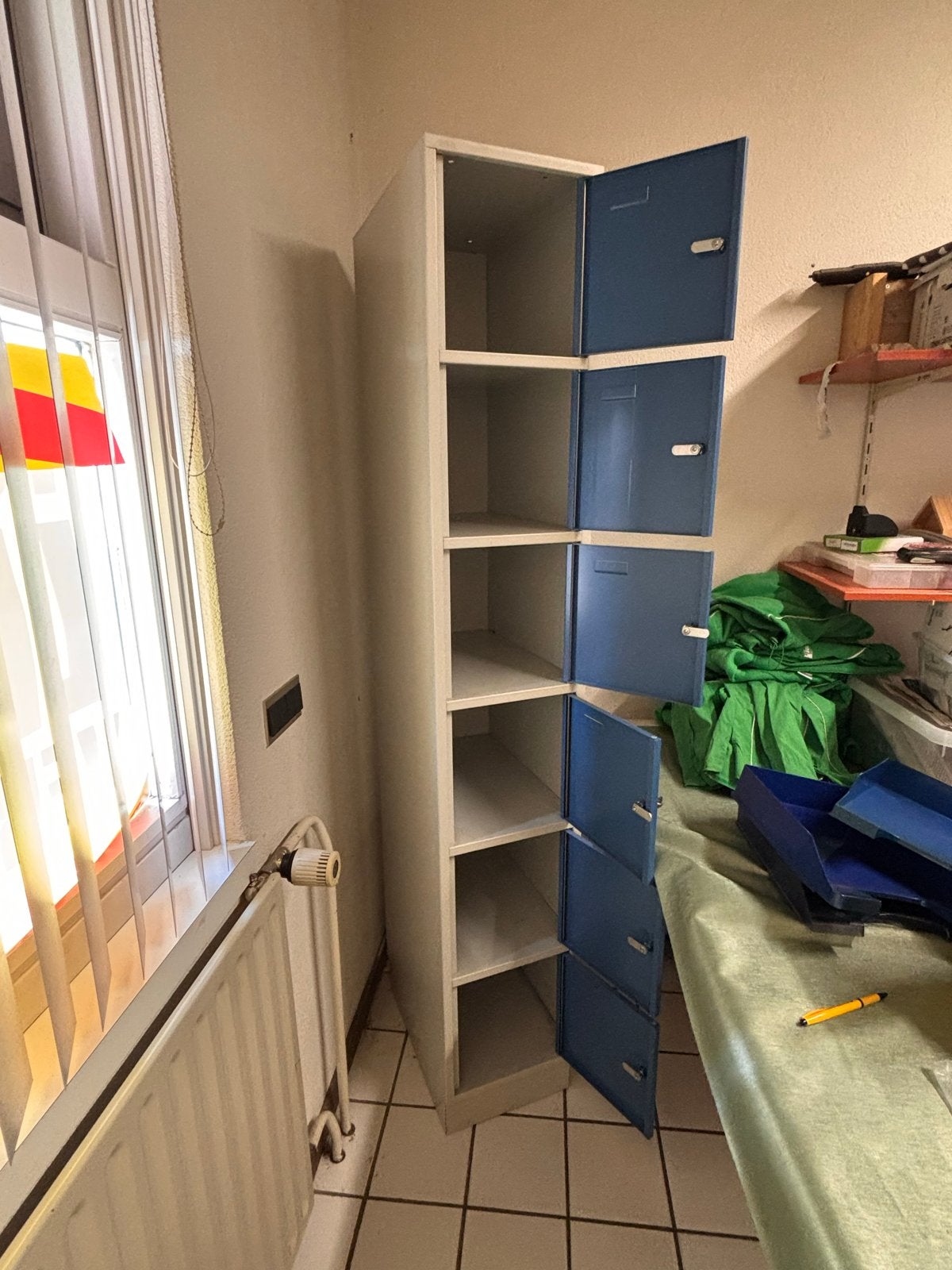 Metalen Lockerkast met 6 Lockers - Blauw/Grijs, Ophalen of Verzenden, Gebruikt