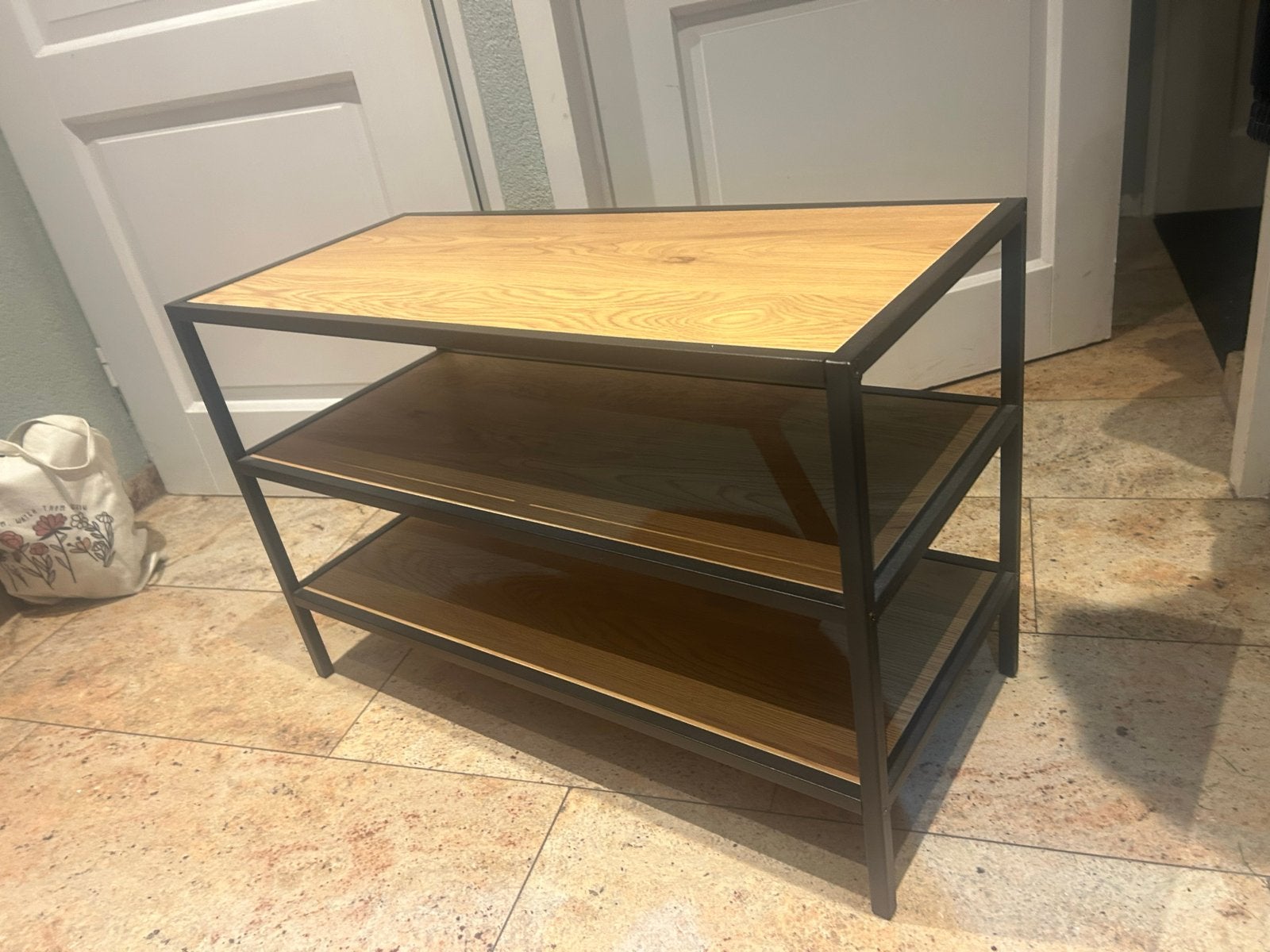 Houten schoenenrek met 3 planken, Ophalen, Zo goed als nieuw