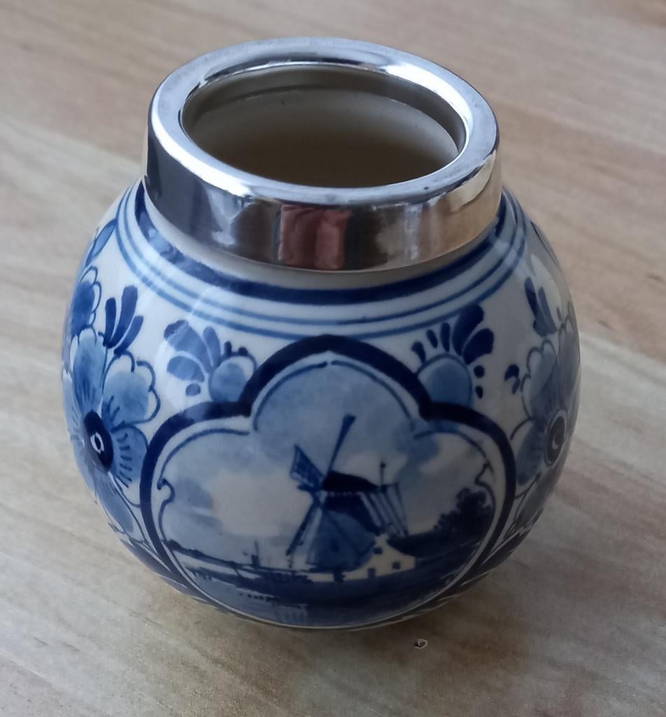 Delfs blauw (lepel)vaasje met zilveren rand, Antiek en Kunst, Ophalen