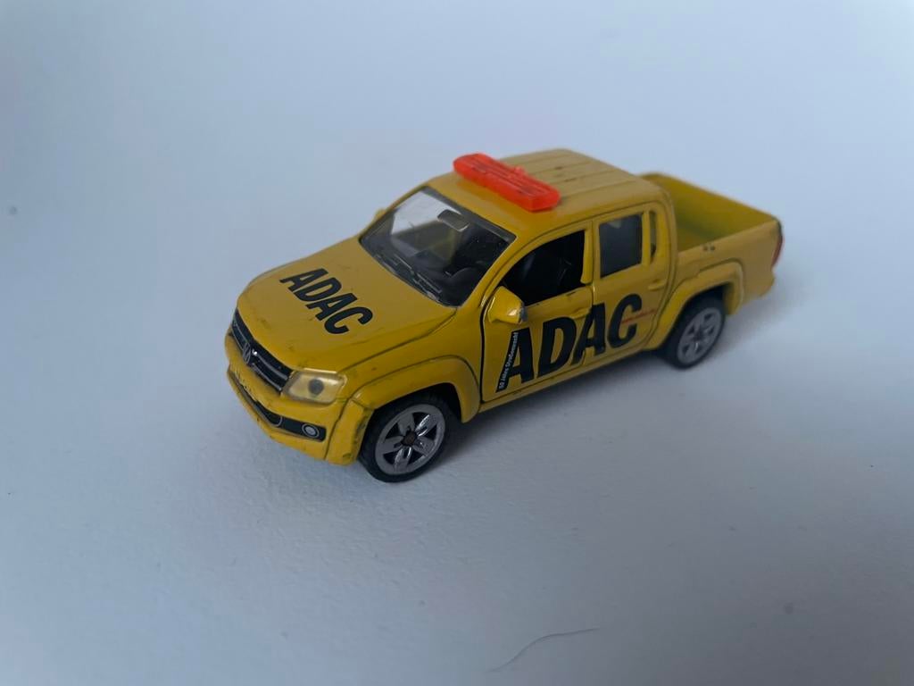 model VW Volkswagen Amarok ADAC geel, Siku, 1/50, Hobby en Vrije tijd, Modelauto's | 1:50, Ophalen of Verzenden, Gebruikt, Auto
