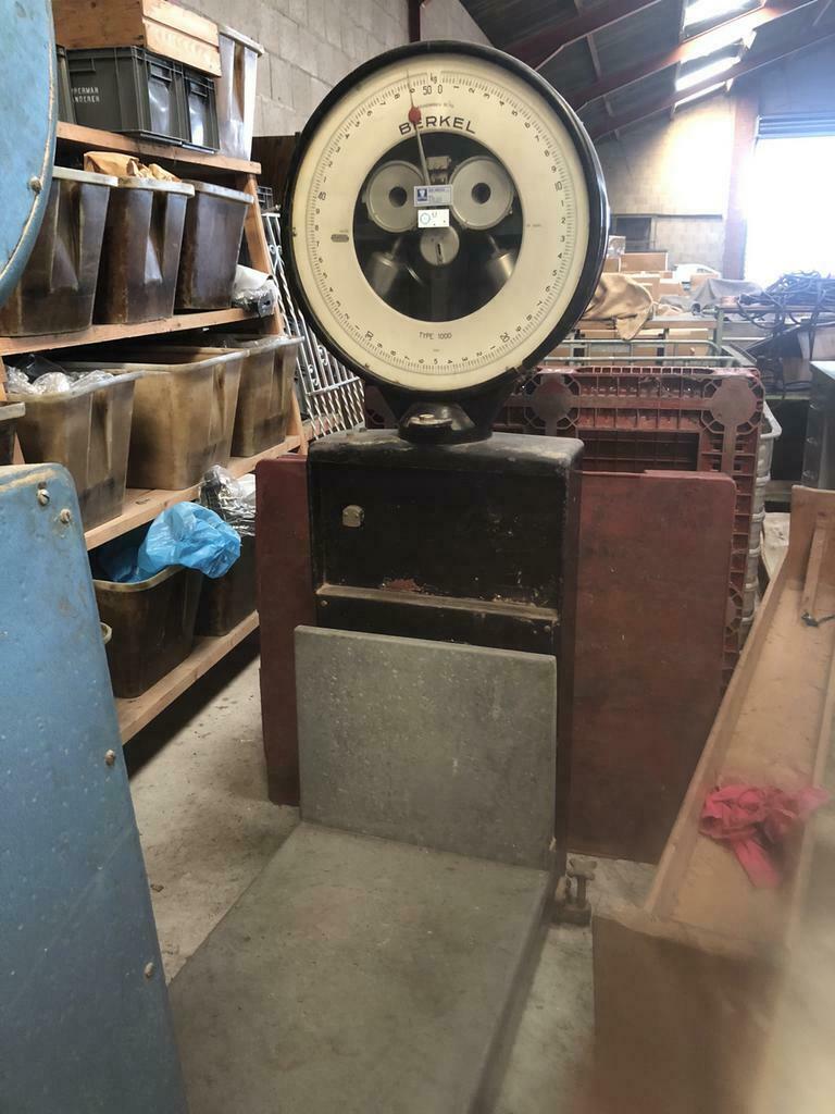 Industriële oude weegschalen 250€ pst, Ophalen of Verzenden, Gebruikt