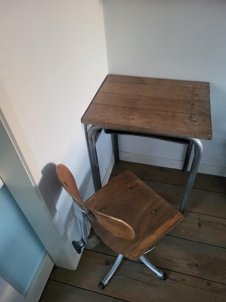 Ouderwets kinderbureau met stoel, Ophalen of Verzenden, Gebruikt