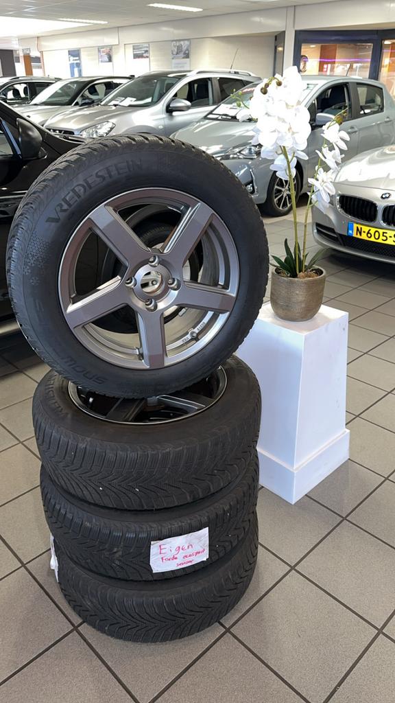Ford Ecosport Banden/Velgen, Auto-onderdelen, Banden en Velgen, Gebruikt, 16 inch, Banden en Velgen, Personenwagen