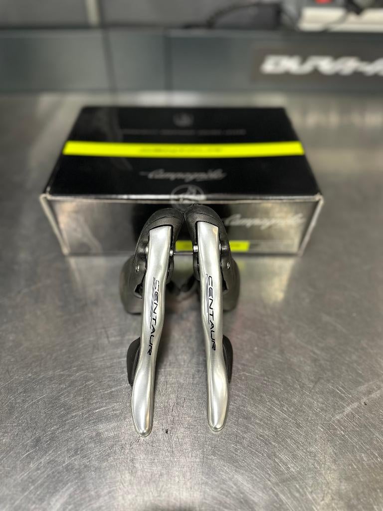 Campagnolo Centaur Shifters 2x 11sp Velgrem NIEUW, Fietsen en Brommers, Fietsonderdelen, -, -, Campagnolo, Nieuw