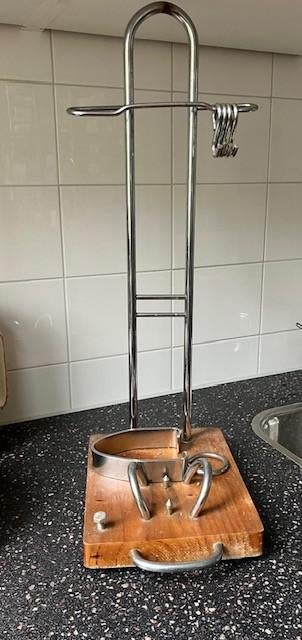 Spaanse hamhouder, Ophalen, Zo goed als nieuw