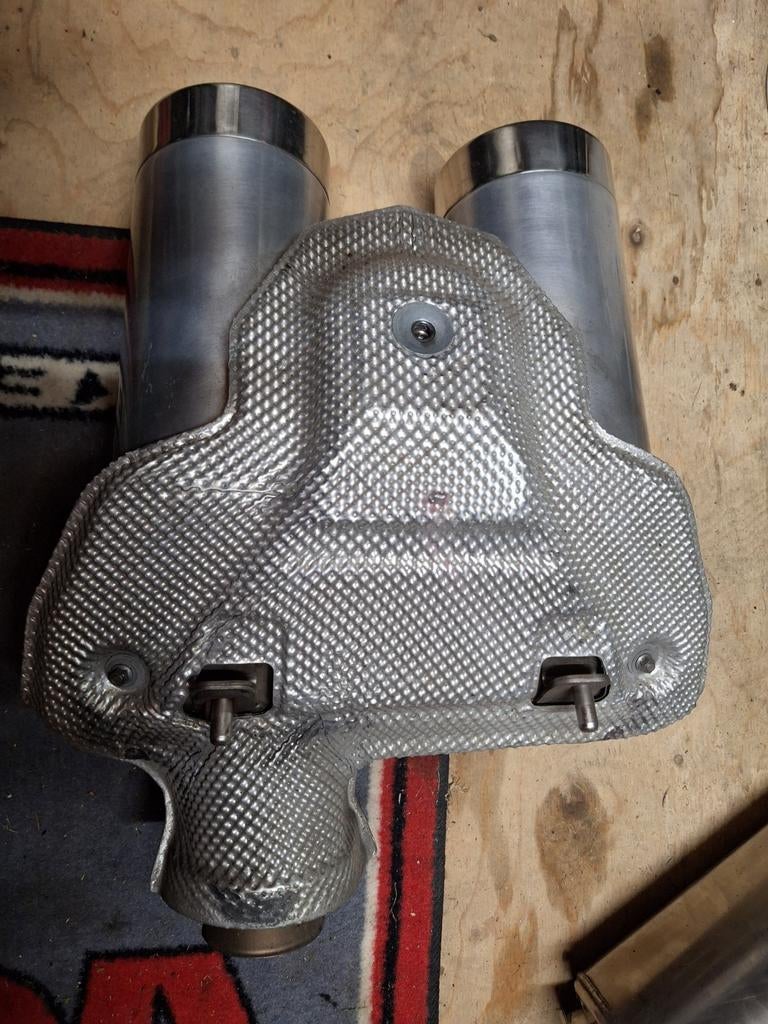 Ducati Multistrada demper uitlaat 620 1000 1100, Ophalen of Verzenden