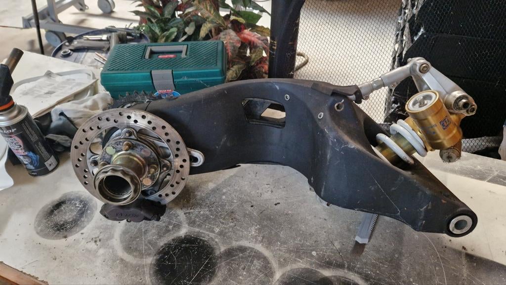 MV Agusta F4 Achterbrug Compleet, Motoren, Ophalen of Verzenden, Gebruikt