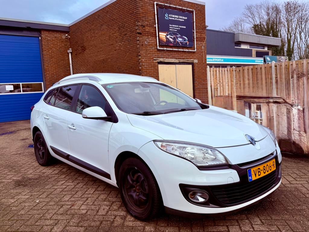 Renault Megane 1.5 D dCi GRIJSKENTEKEN NEW APK, Auto's, Bestelauto's, Voorwielaandrijving, 1345 kg, 4 cilinders, Renault
