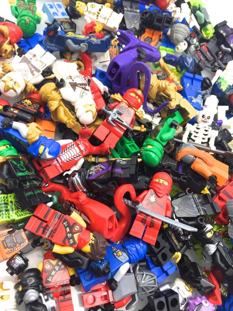 Lego ninjago mystery box, per fig €5 kan elke fig inzitten, Ophalen of Verzenden, Nieuw, Losse stenen, Lego