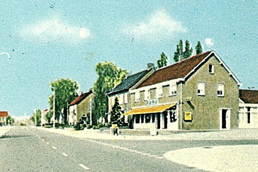 80602 Heel Limburg 1977 Mooie oude kaart Onbeschreven, Ophalen of Verzenden, 1960 tot 1980, Ongelopen, Limburg