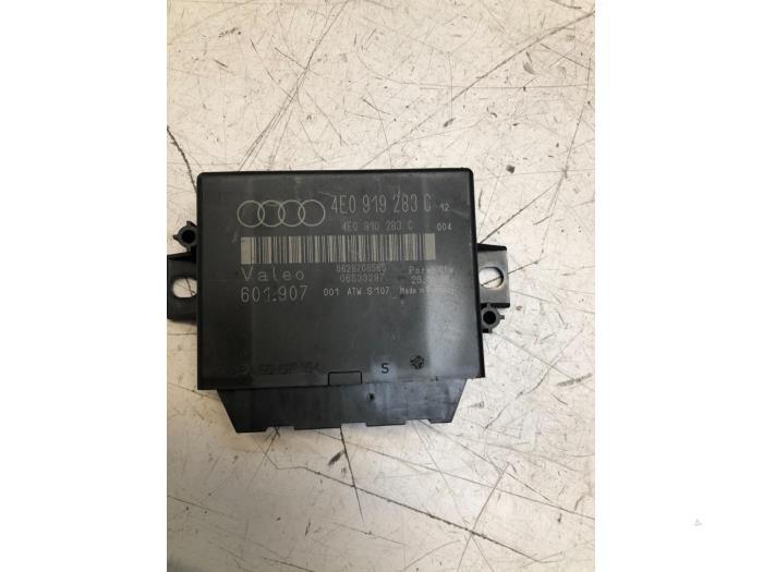 Parkeerhulp computer van een Audi A8, Gebruikt, -, -, -