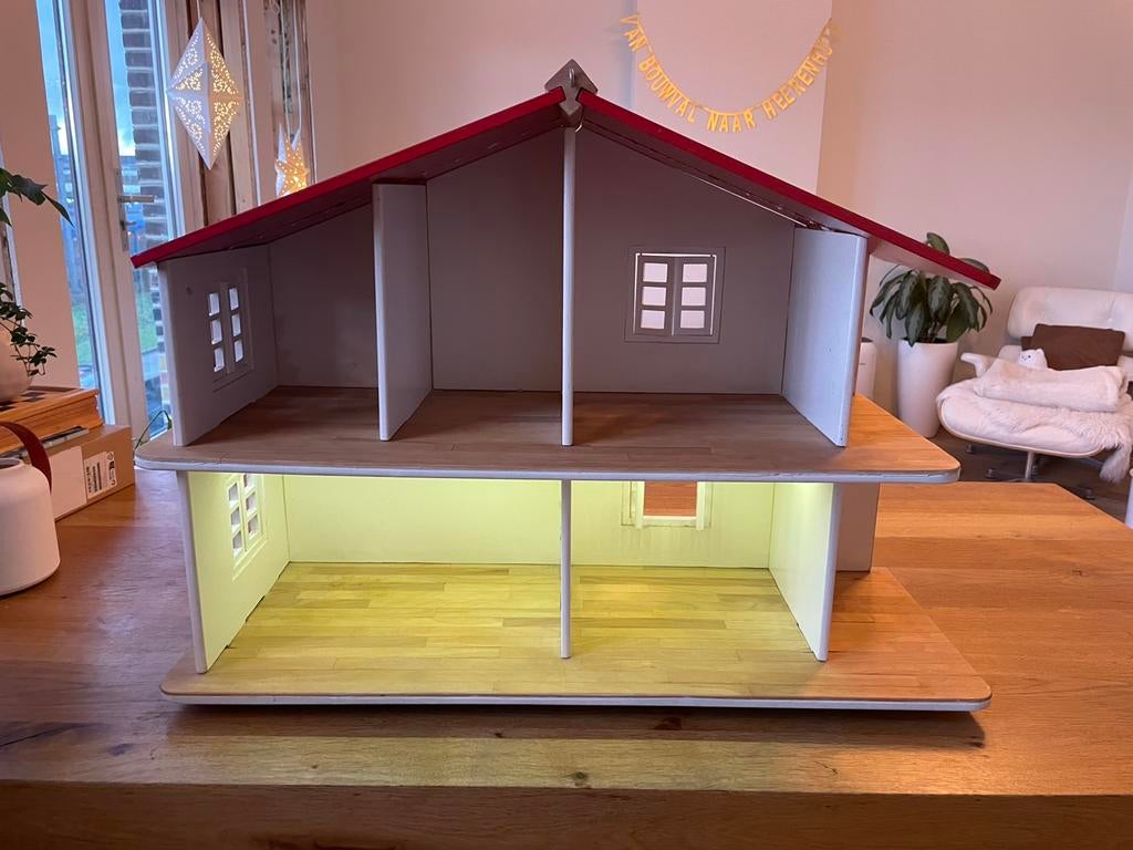 Poppenhuis “middel” (starterswoning), Kinderen en Baby's, Speelgoed | Poppenhuizen, Ophalen, Gebruikt, Poppenhuis