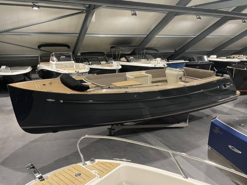 Antaris Seventy5 | Nieuw, zeer compleet | Direct leverbaar, Watersport en Boten, Sloepen, Nieuw, Polyester, Ophalen