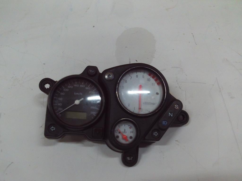 cockpit , tellerset Honda VTR 1000 F bj 96-00 74626 km, Motoren, Ophalen of Verzenden, Gebruikt