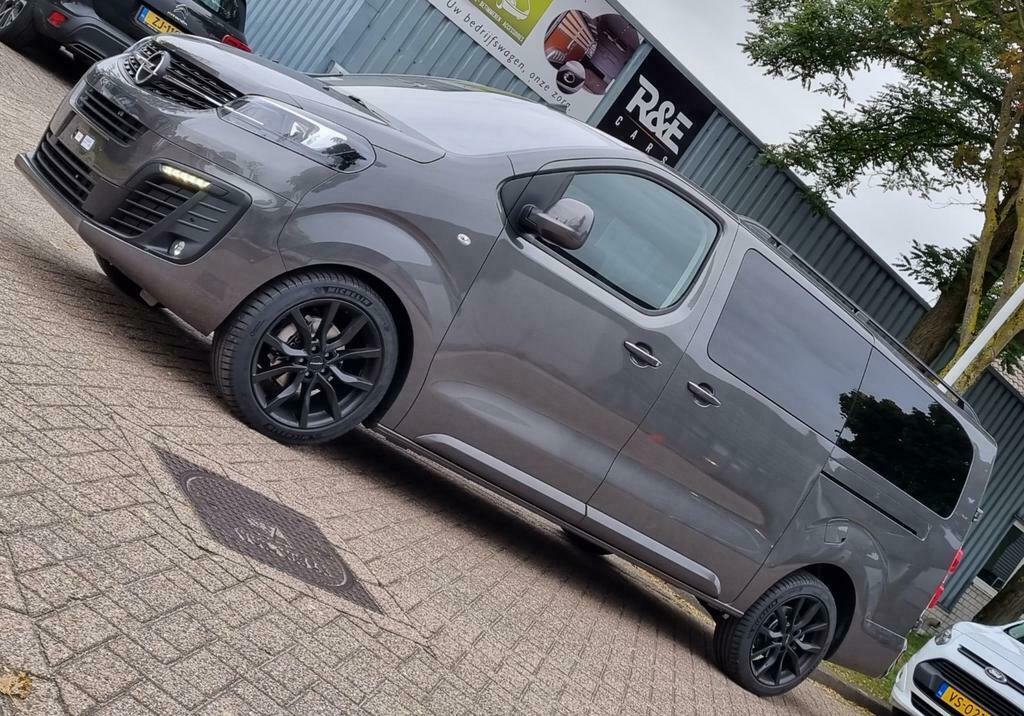 Opel Vivaro laadruimte bekleden, Ophalen, Nieuw, Opel