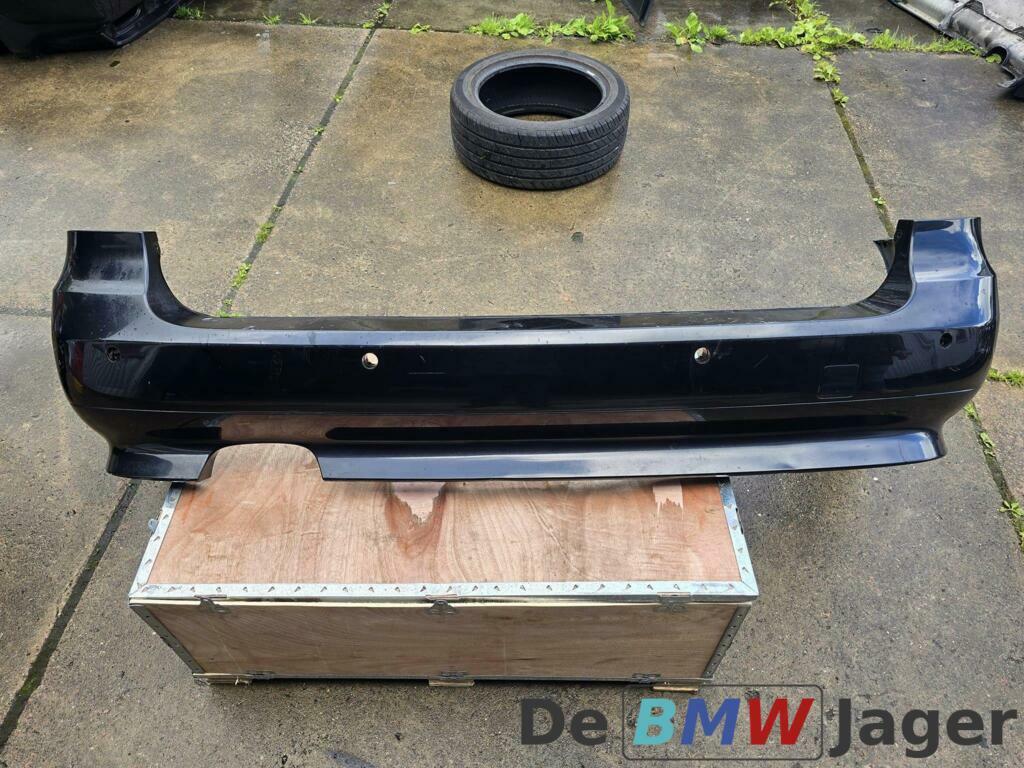 Achterbumper zwart BMW 5-serie Touring E61 51120306983, Auto-onderdelen, Gebruikt, Ophalen of Verzenden, Achter, Bumper